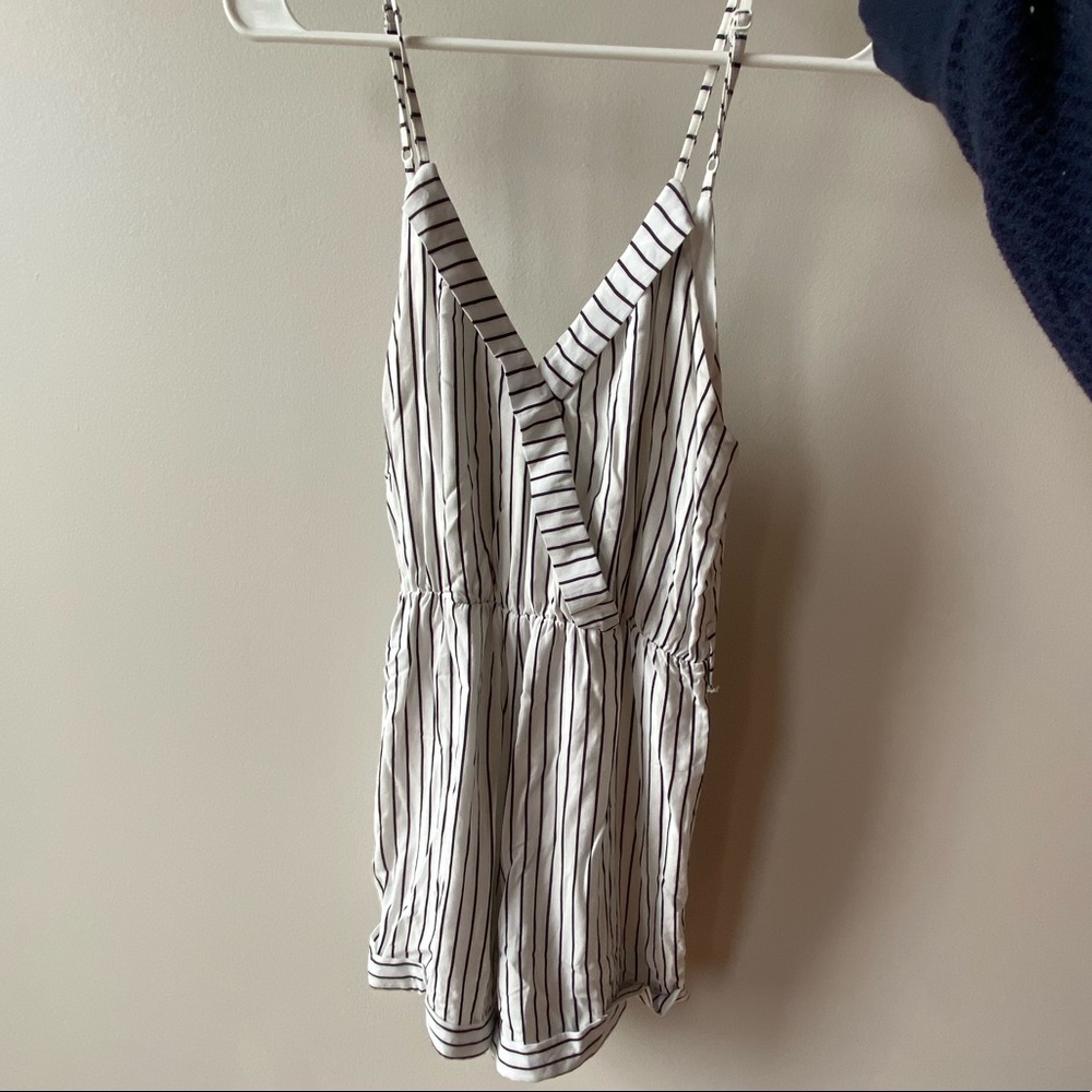 Romper - Picture 4 of 6